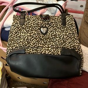 Women’s vintage handbag